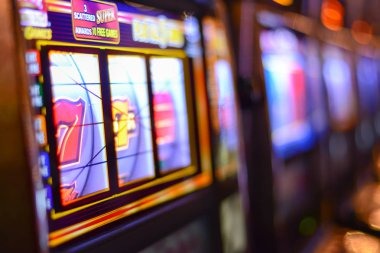 888vip platform interface showing slot games, live dealer tables, and sports betting categories